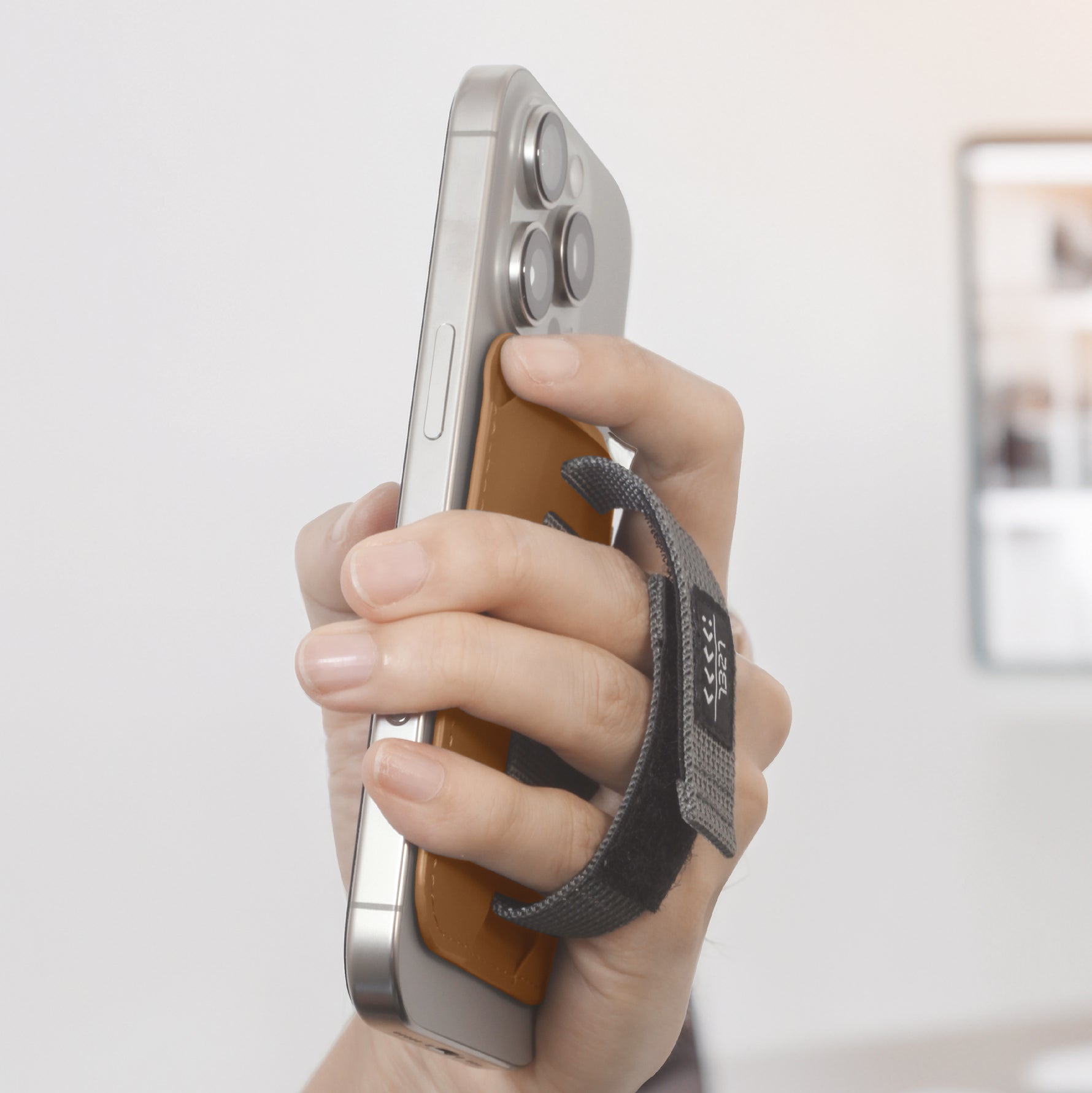 LZEL Aegis Leather Card Wallet Prime Magsafe E Magnetic | Brown