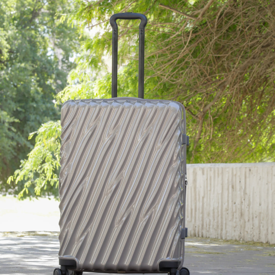 90 Percent 4 Wheels 28 Inch Suitcase