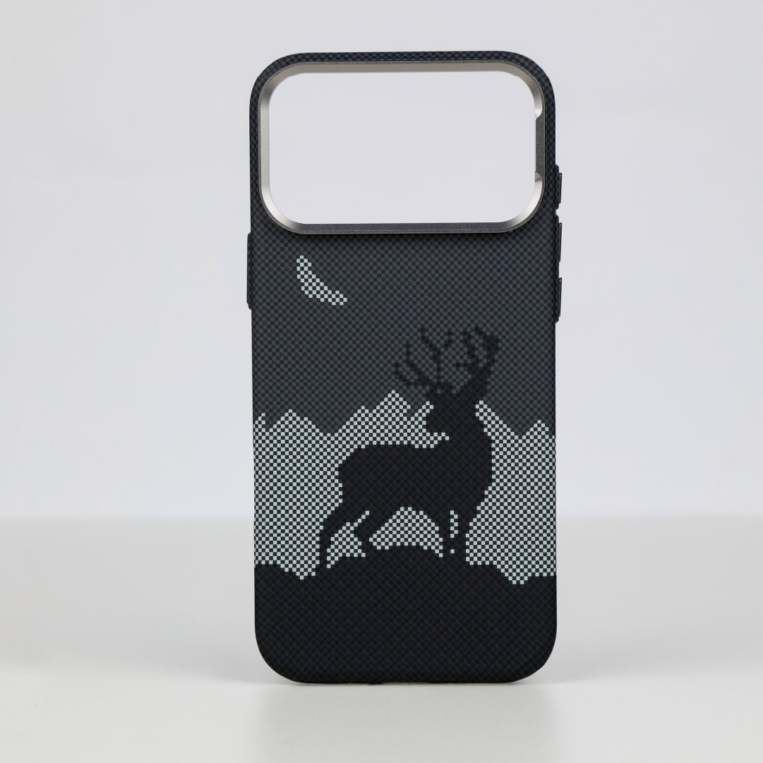 كڤر حماية MagCarbon Deer من LZEL لجهاز iPhone 17 Pro Max | غزال