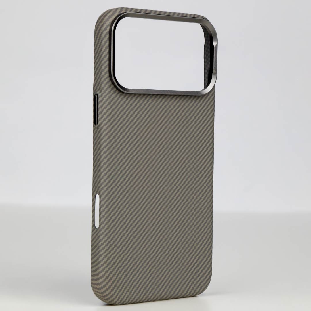 LZEL Magcarbon 3Dgrip Case For Iphone 17 Pro