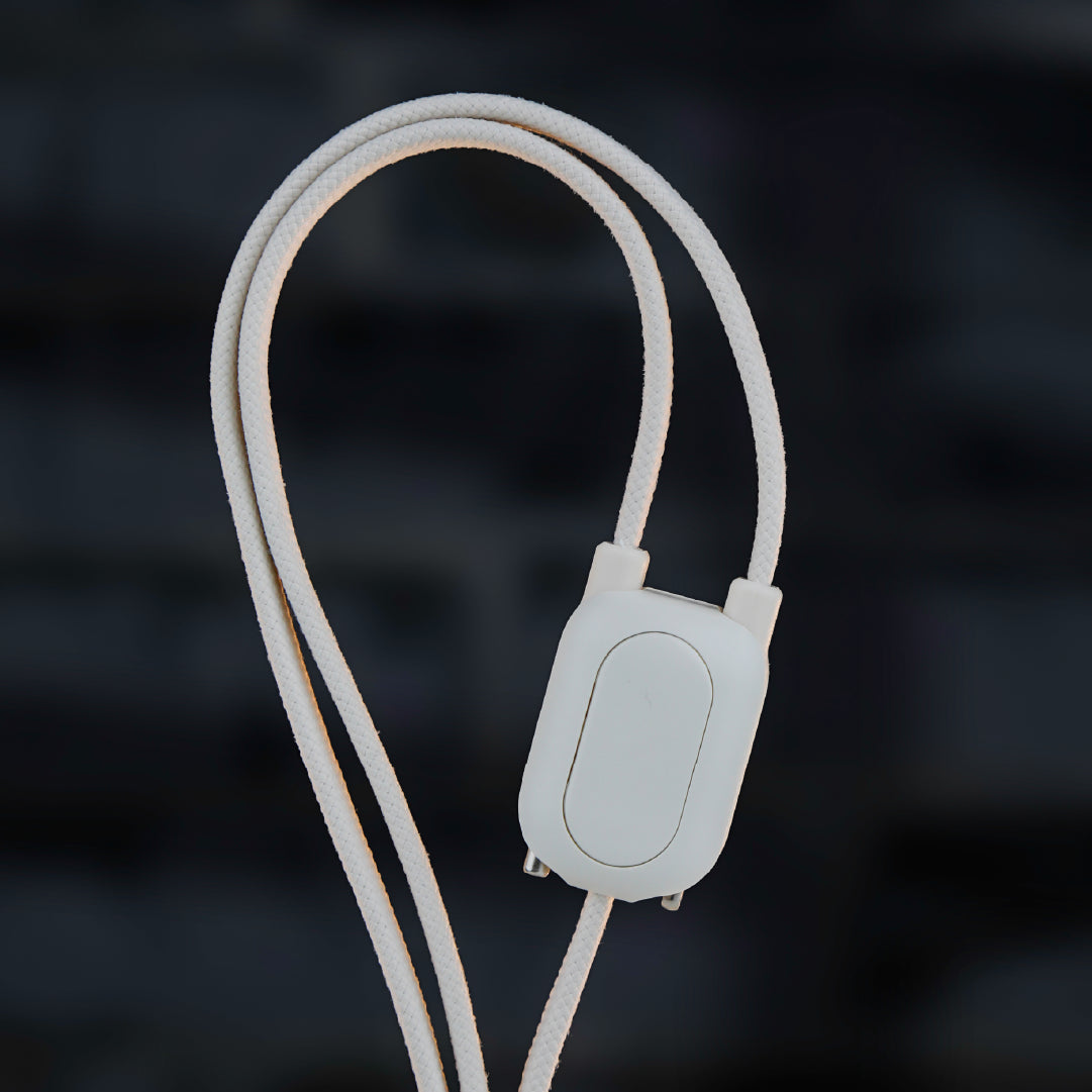 باور بانك LZEL Ampflow10 Mini – سعة 10000 مللي أمبير | شحن سريع 22.5 واط | كابلات مدمجة Type-C و Lightning | شحن لاسلكي