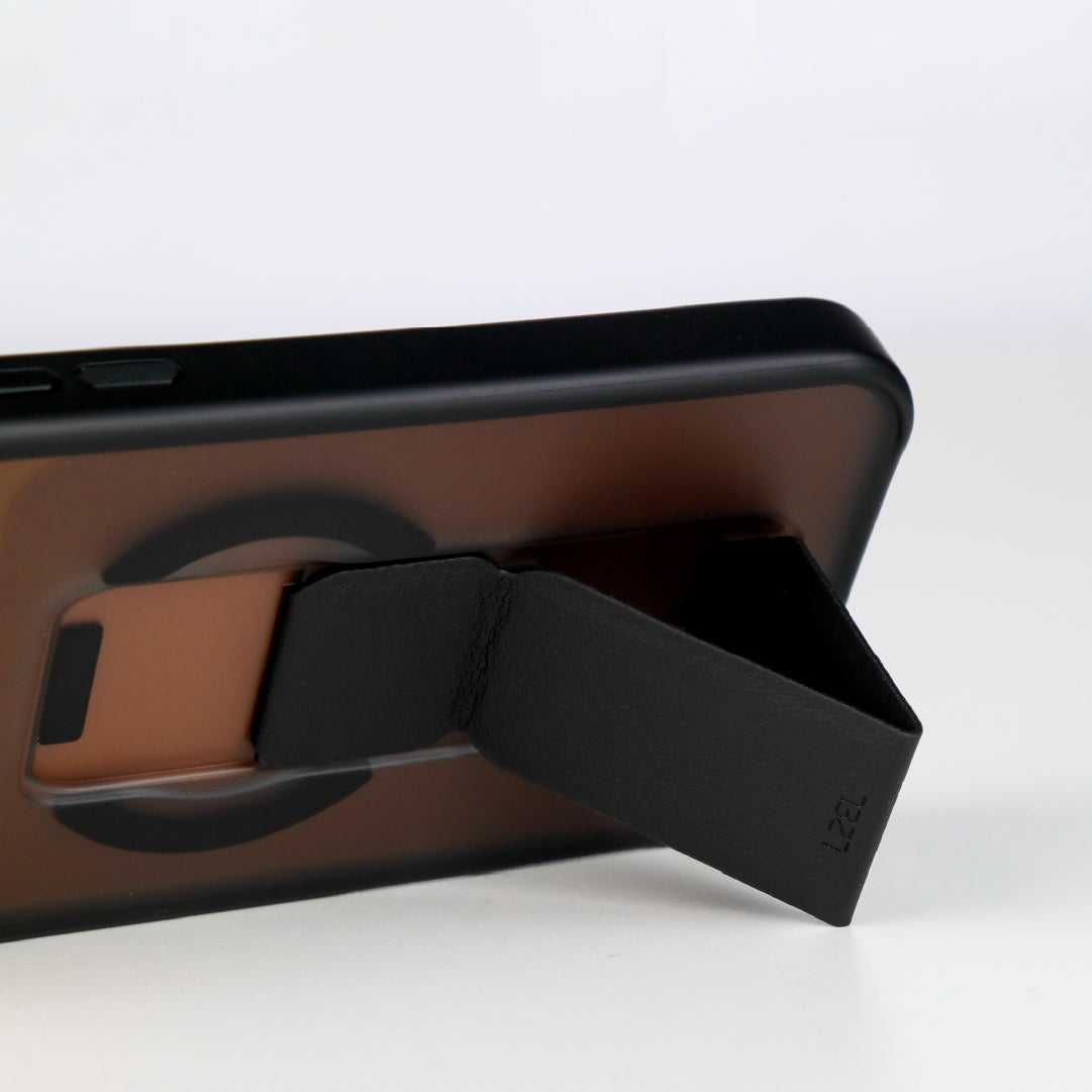 LZEL Magsynto Strap Case for iPhone 17 Pro Max