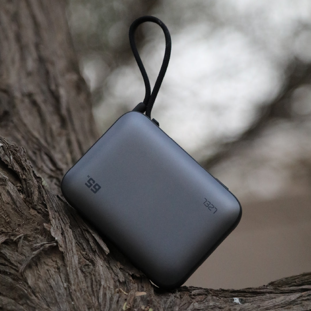 باور بانك Lzel Zenoflex Flow10 بسعة 20000 مللي أمبير | PD3.0 و QC 3.0 | شحن بقدرة 65 واط | مدخل/مخرج USB-C مزدوج 