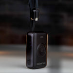 باور بانك LZEL Ampflow10 Mini – سعة 10000 مللي أمبير | شحن سريع 22.5 واط | كابلات مدمجة Type-C و Lightning | شحن لاسلكي