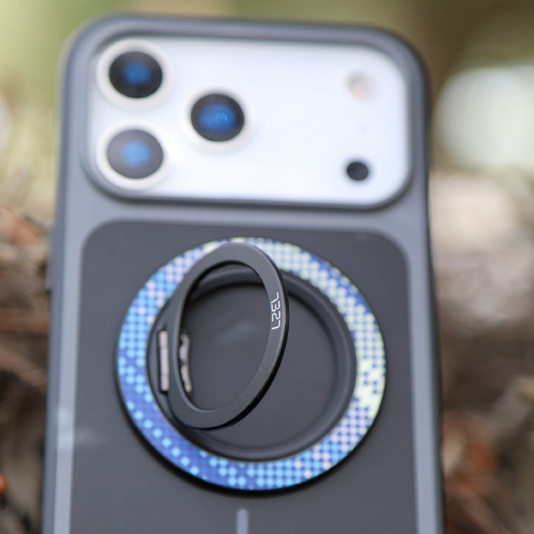 LZEL Magsfe 360 Kickstand Ring For iPhone | Blue & White