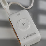 باور بانك LZEL Ampflow10 Mini – سعة 10000 مللي أمبير | شحن سريع 22.5 واط | كابلات مدمجة Type-C و Lightning | شحن لاسلكي
