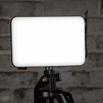 LZEL Luminova Surg10 كشاف LED ثلاثي الوضع + باور بنك، 100–800 لومن، قابل لإعادة الشحن USB-C 