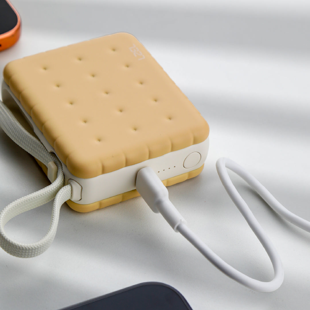 LZEL ZenoFlex MaxLux Mini 10000mAh PD Power Bank – 20W Output / 18W Input (15W Wireless)