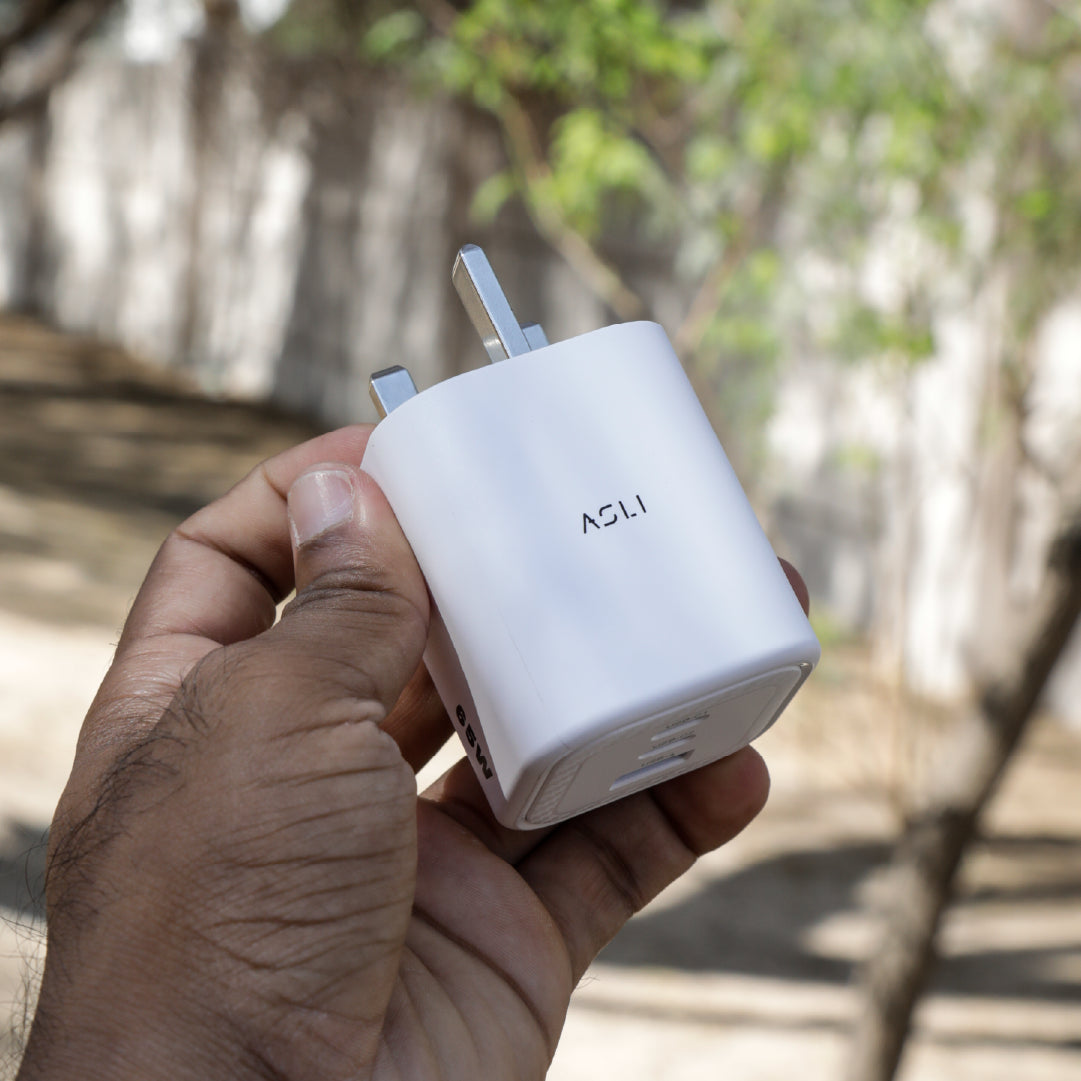Asli  Global Maxcharge 65 Gan 3-Port Usb-A & Dual Usb-C Fast Charger