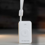 باور بانك LZEL Ampflow10 Mini – سعة 10000 مللي أمبير | شحن سريع 22.5 واط | كابلات مدمجة Type-C و Lightning | شحن لاسلكي