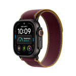 ساعة Apple Watch Ultra 4 GPS + Cellular مقاس 49 مم - تيتانيوم أسود مع سوار Trail Loop عنابي | M/L