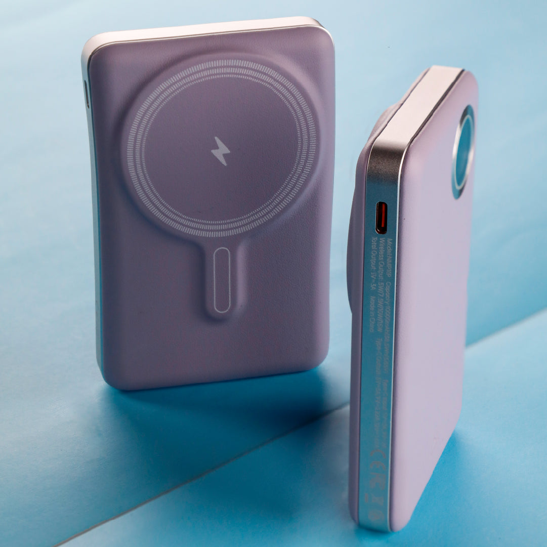 Novus MagPower  بطارية شحن متنقلة محمولة من ليزل PD بسعة 10,000 مللي أمبير بقوة 20 واط متوافق مع  MagSafe مع كيبل USB-C 