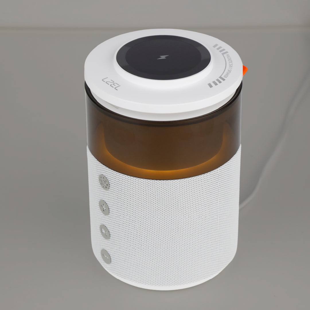 شاحن لاسلكي ومكبر صوت بلوتوث SonicGlow Pulse من ليزل