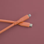 كيبل من Lzel معتمد USB-C إلى Lightning ، نقل بيانات بسرعة 480Mbps، طاقة 20V 3A، PD بقوة 60W، غلاف سيليكون سائل ناعم، هيكل TPE، طول 2 متر 