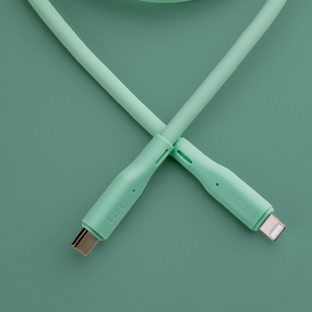 كيبل من Lzel معتمد USB-C إلى Lightning ، نقل بيانات بسرعة 480Mbps، طاقة 20V 3A، PD بقوة 60W، غلاف سيليكون سائل ناعم، هيكل TPE، طول 2 متر 