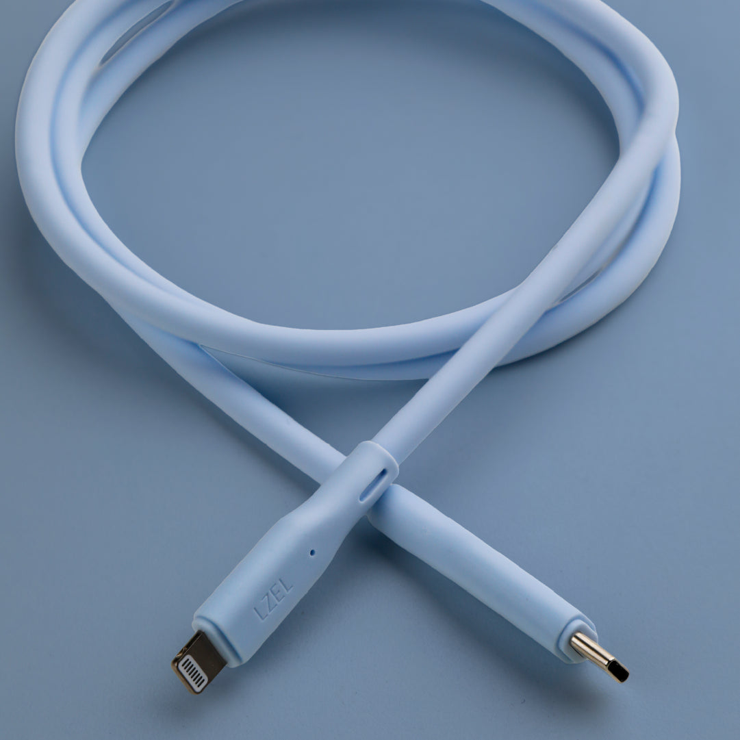 كيبل من Lzel معتمد USB-C إلى Lightning ، نقل بيانات بسرعة 480Mbps، طاقة 20V 3A، PD بقوة 60W، غلاف سيليكون سائل ناعم، هيكل TPE، طول 2 متر 