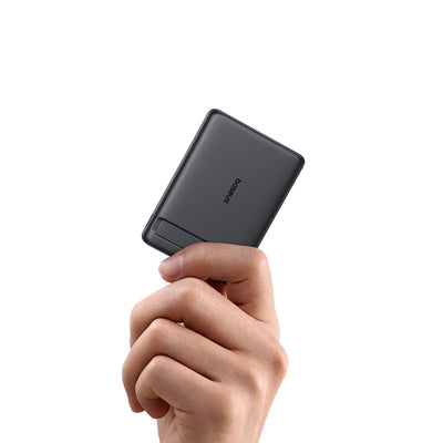 بايسوس بيكوغو AM31 باور بانك مغناطيسي صغير جداً مع حامل 5000mAh 20W | اسود