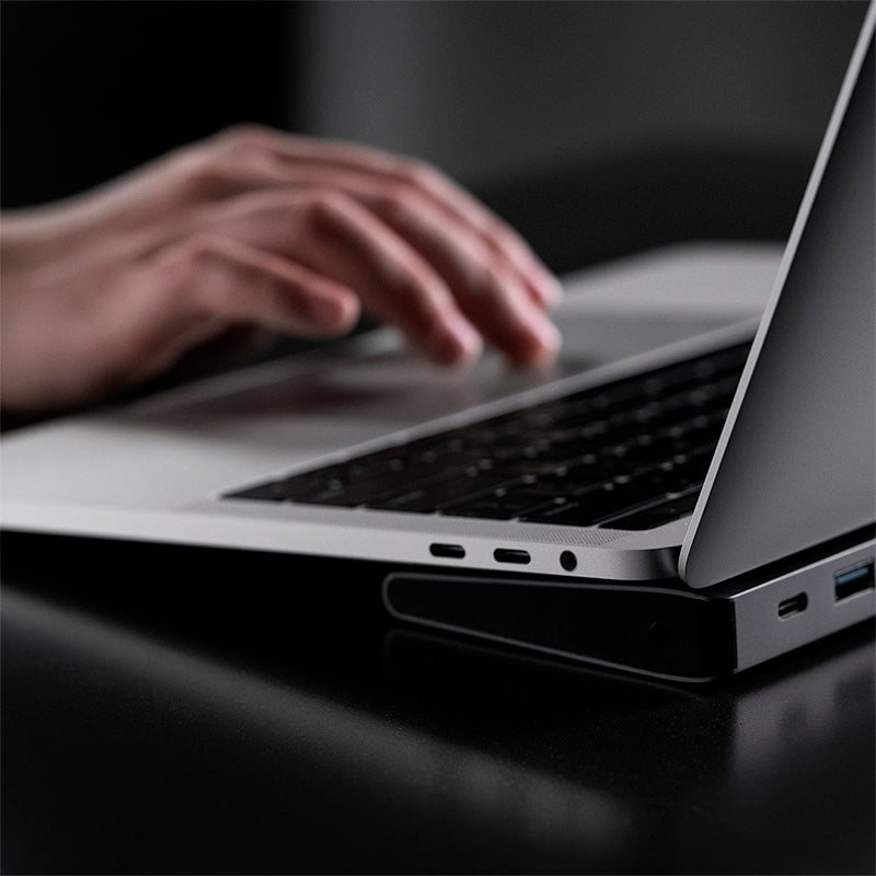 Momax OneLink 12-in-1 USB-C Docking Station – 100W PD, 4K HDMI, USB 3.0, Micro SD & Mini DisplayPort | Silver
