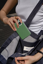 Novus MagPower  بطارية شحن متنقلة محمولة من ليزل PD بسعة 10,000 مللي أمبير بقوة 20 واط متوافق مع  MagSafe مع كيبل USB-C| أخضر