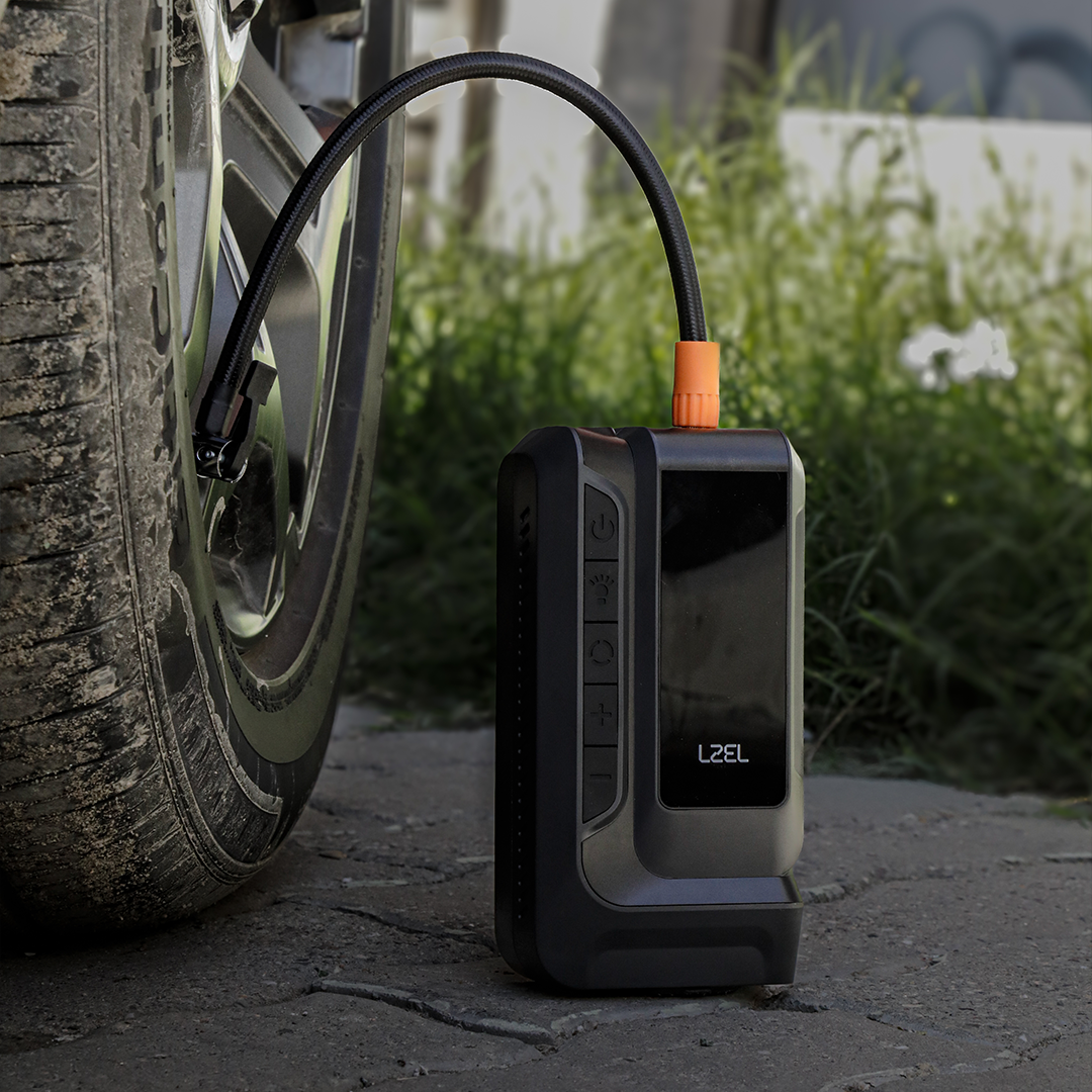معزز لبطارية السيارة من LZEL EnergizeIgnite Air 12000mAh 12V مع كشاف LED ومنفاخ إطارات | رمادي/أسود