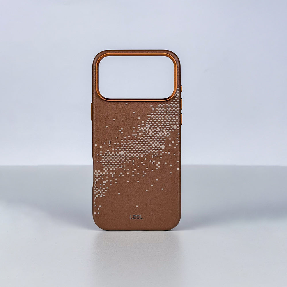 كفر LZEL LEATHERWAVE MAG من الجلد الفاخر بدعم MagSafe ونقشة متموجة لـ iPhone 18 Pro و18 Pro Max