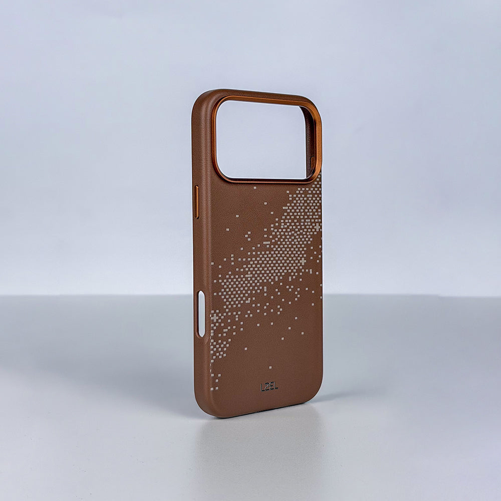 كفر LZEL LEATHERWAVE MAG من الجلد الفاخر بدعم MagSafe ونقشة متموجة لـ iPhone 18 Pro و18 Pro Max