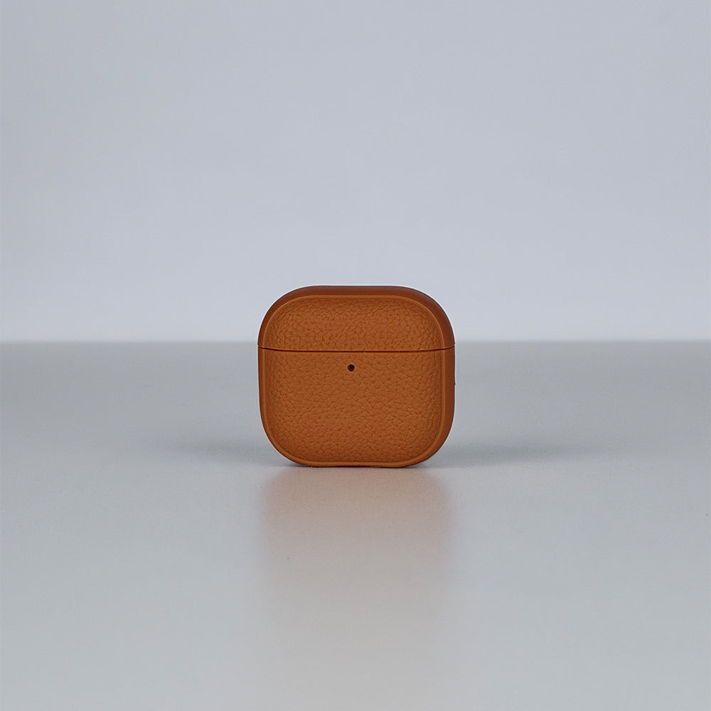 كڤر حماية QIYANG بتصميم جلد الليتشي لسماعات AirPods 5