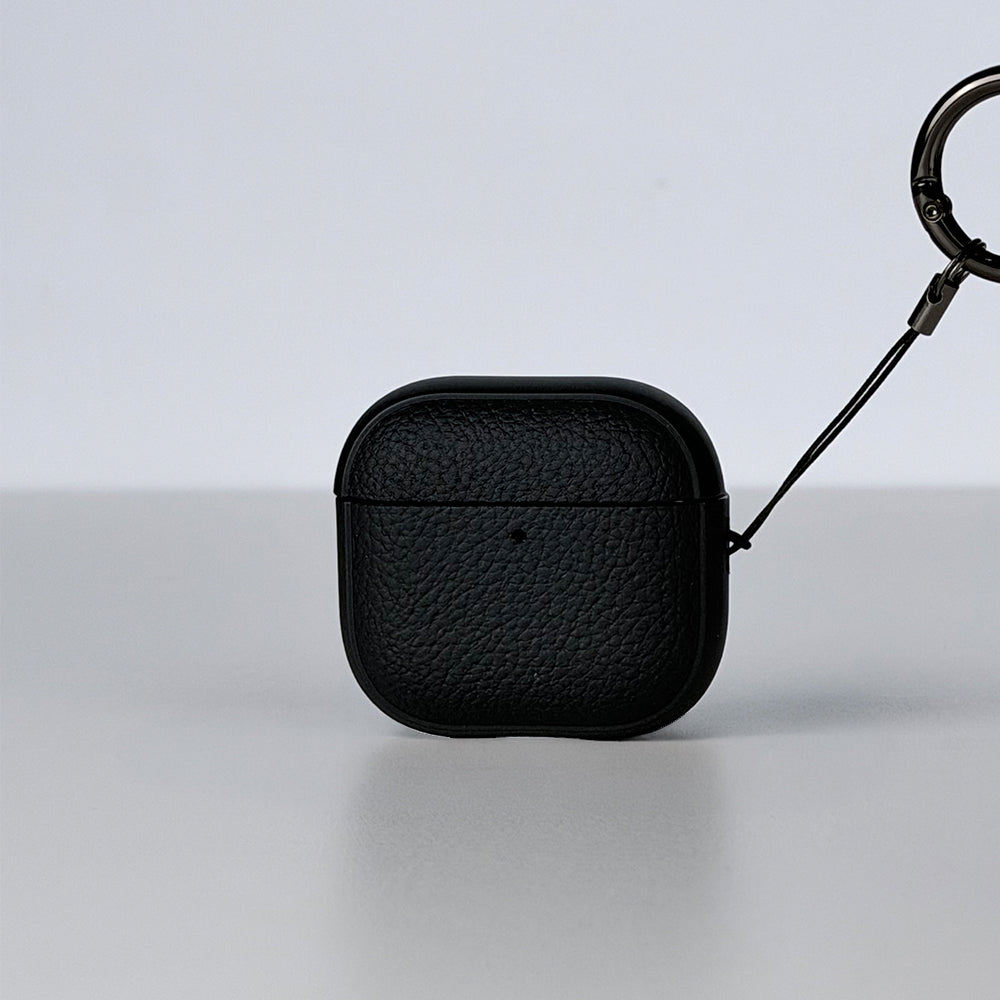 كڤر حماية QIYANG بتصميم جلد الليتشي لسماعات AirPods 5