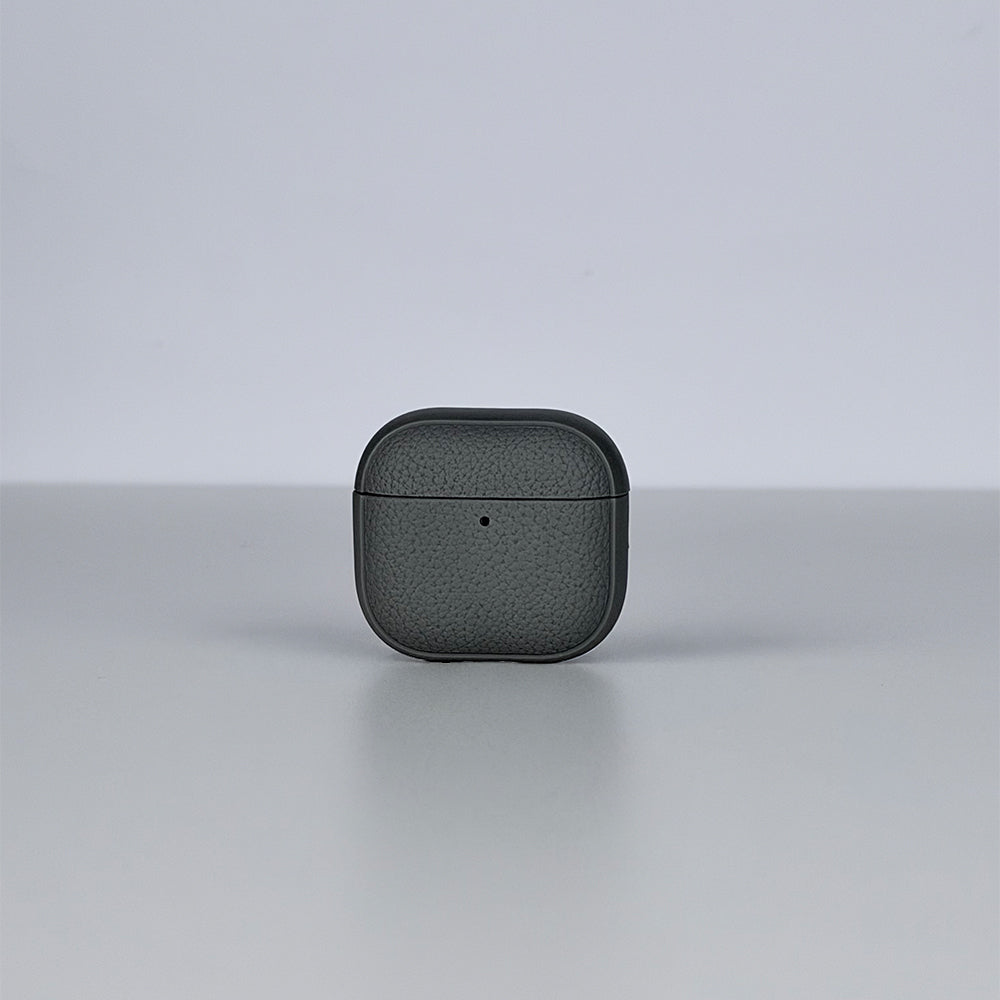 كڤر حماية QIYANG بتصميم جلد الليتشي لسماعات AirPods 5