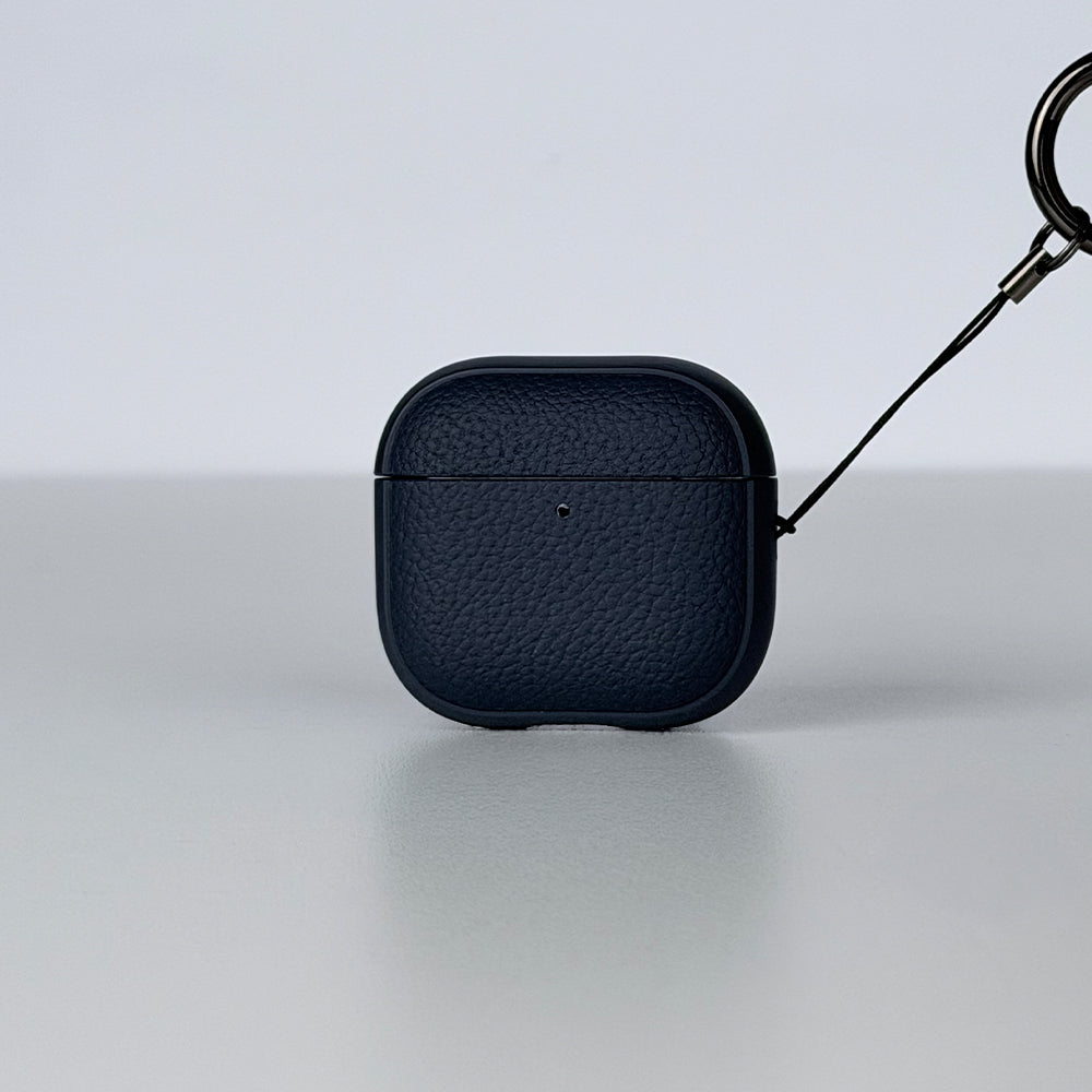 كڤر حماية QIYANG بتصميم جلد الليتشي لسماعات AirPods 5