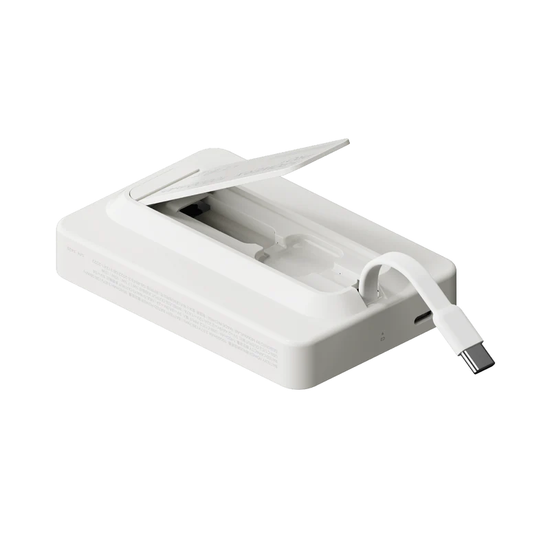 بطارية لاسلكية مغناطيسية مع كيبل USB-C مدمج من موماكس 1-Power X Pro سعة البطارية 10000 مللي أمبير | أبيض