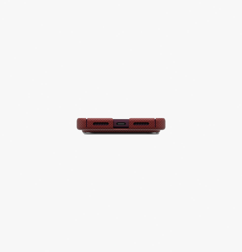 كفر حماية UNIQ KEVA EDGE فائق النحافة من ألياف الأراميد 100% ومتوافق مع MagSafe لهاتف iPhone 18 Pro