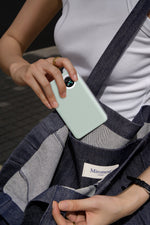 Novus MagPower  بطارية شحن متنقلة محمولة من ليزل PD بسعة 10,000 مللي أمبير بقوة 20 واط متوافق مع  MagSafe مع كيبل USB-C  | أخضر فاتح