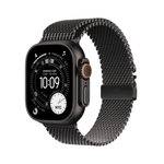 ساعة Apple Watch Ultra 3 (2025) ‏GPS + Cellular مقاس 49 مم – هيكل تيتانيوم أسود مع سوار ميلانيز تيتانيوم أسود | مقاس M