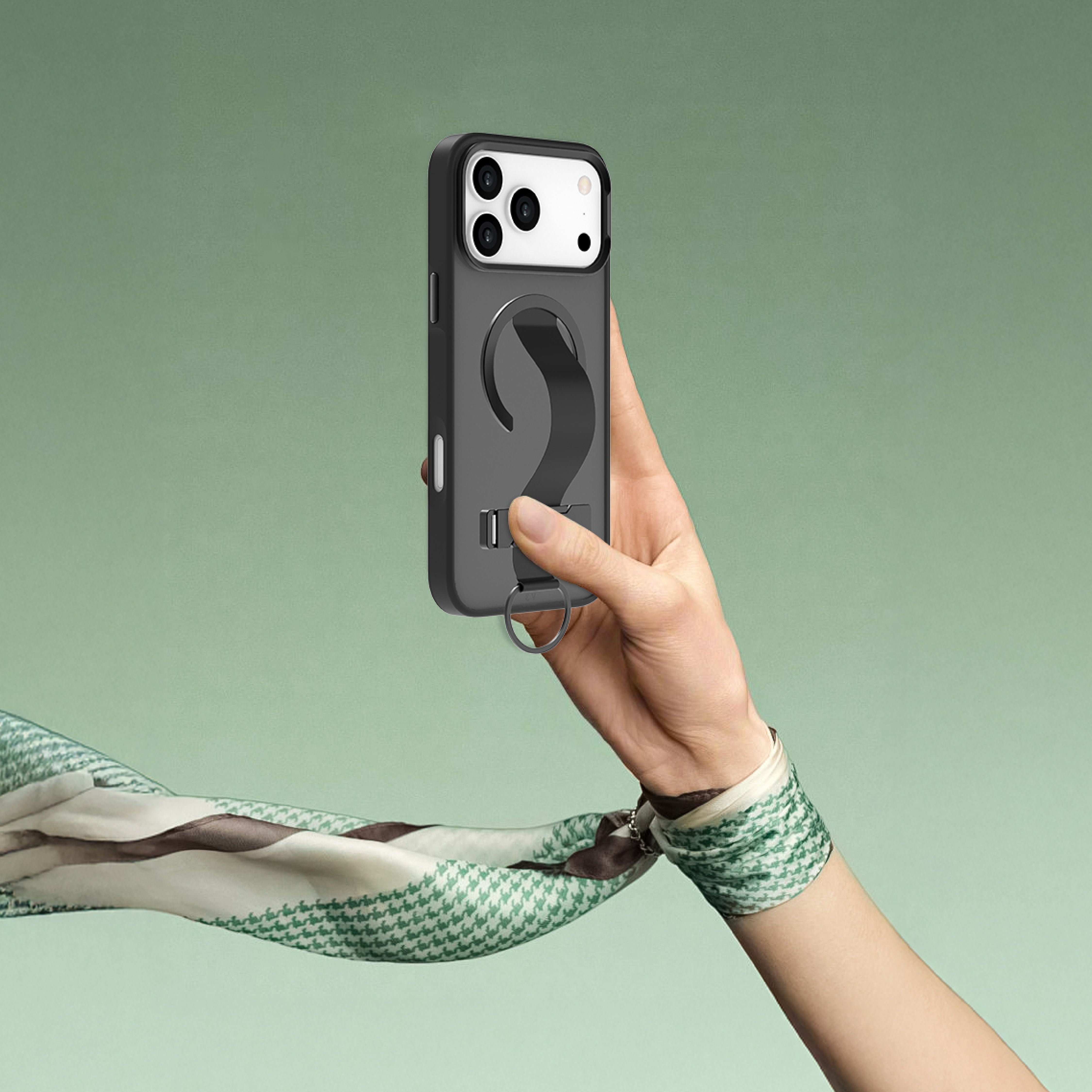 LZEL MagMatte Grip Case for iPhone 17 Pro Max | Black