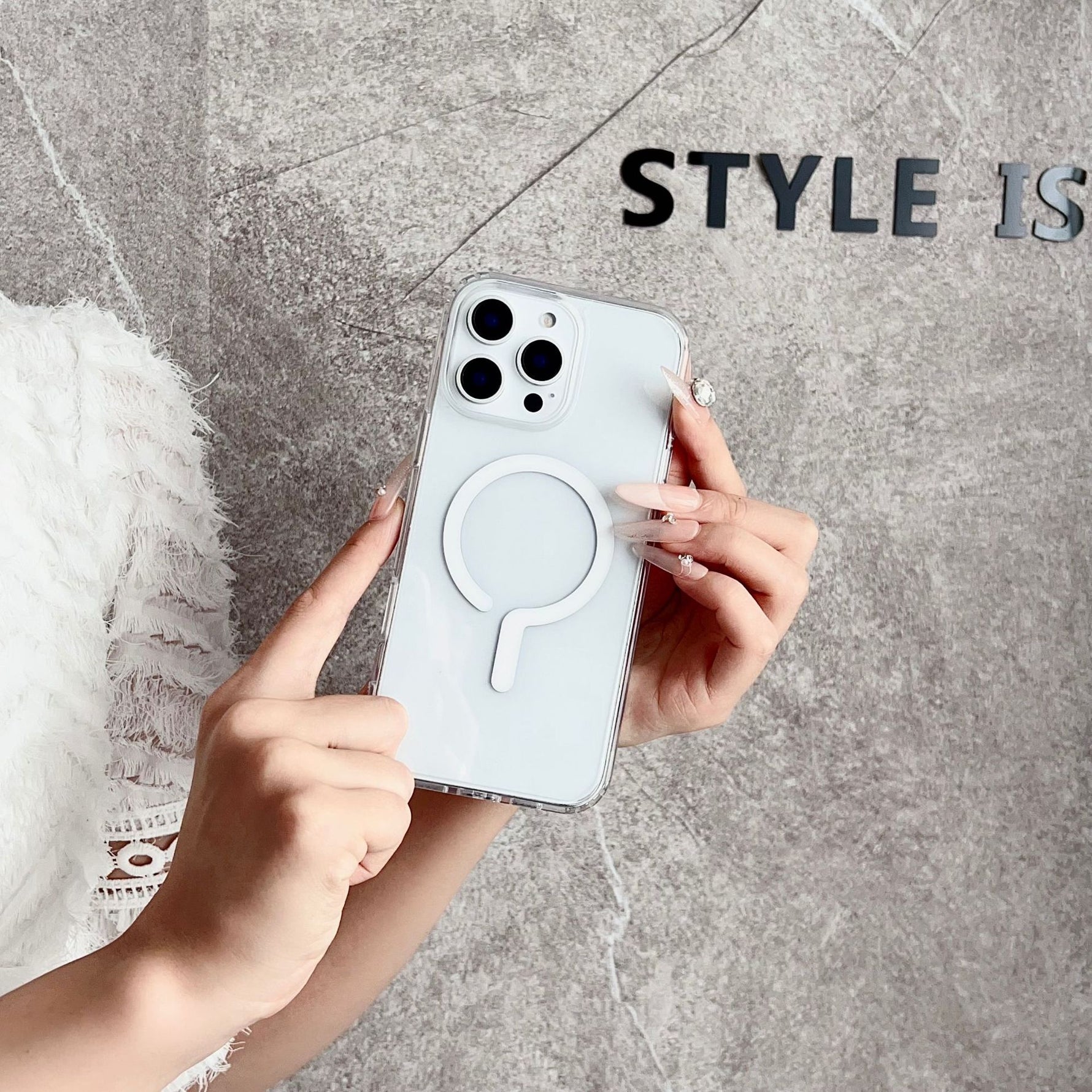 كڤر حماية شفاف من 90 Percent لهاتف iPhone 14 Pro مع MagSafe