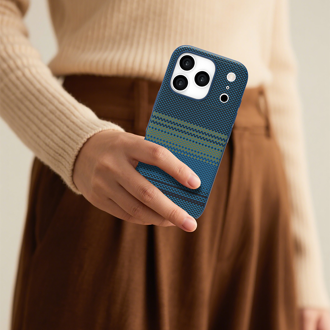 LZEL MagCarbon Splice Case for iPhone 17 Pro Max | Mix Blue