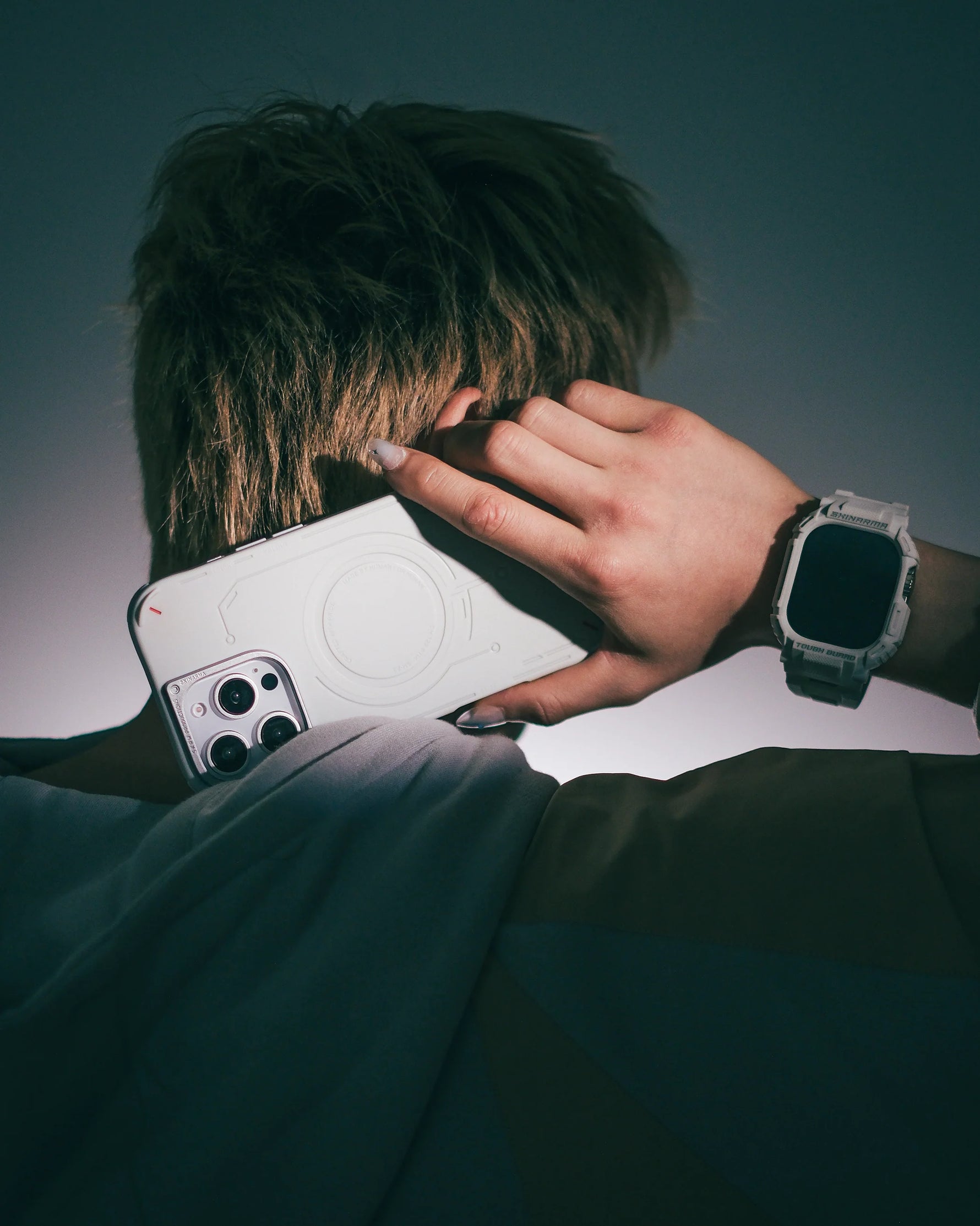 SkinArma iPhone 16 Pro Max Mecha MagSafe Case | Light Grey