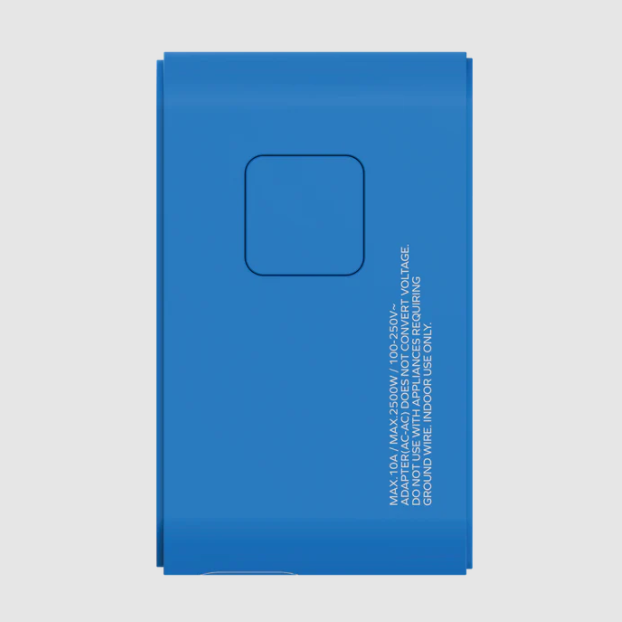 Momax 1-World 70W GaN 3-Port w/Built-in USB-C Cable + AC Travel Adaptor