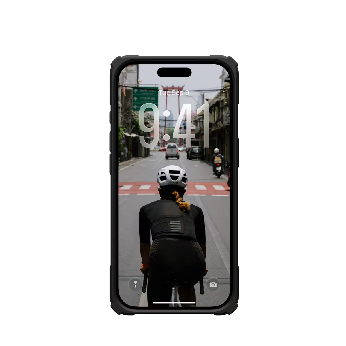 كڤر حماية UAG Plasma XTE متوافق مع MagSafe لهاتف iPhone 18 Pro / 17 Pro | أسود/شفاف