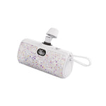 بطارية شحن متنقلة Power Pod Luxe بتصميم ألماسي من أسلي جلوبال سعة 5000 مللي أمبير مع كيبل Lightning مدمج PD| أبيض