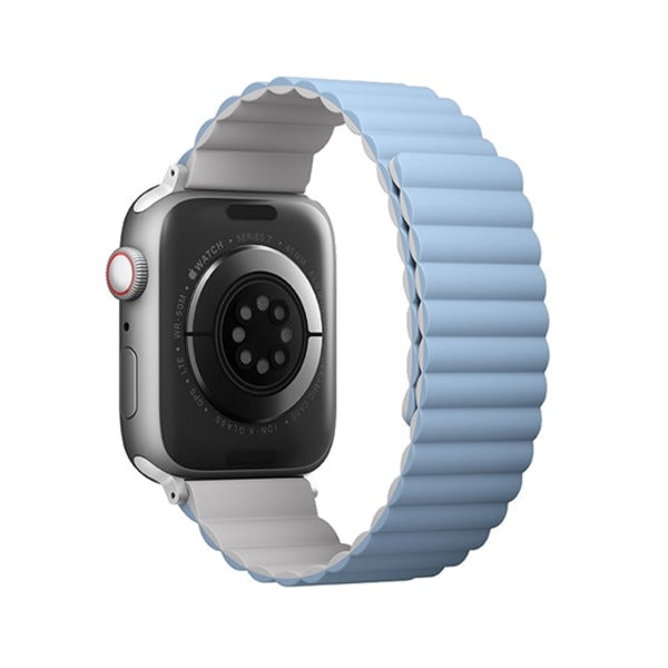 سوار Uniq Revix مغناطيسي قابل للعكس لساعة Apple Watch مقاسات 38/40/41 مم | أبيض قطبي/أزرق