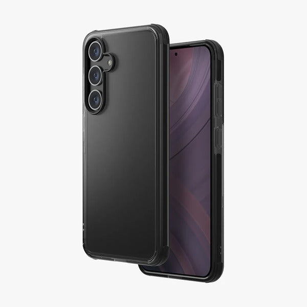 حافظة Uniq Galaxy S24 Plus Hybrid Combat باللون الأسود الكربوني