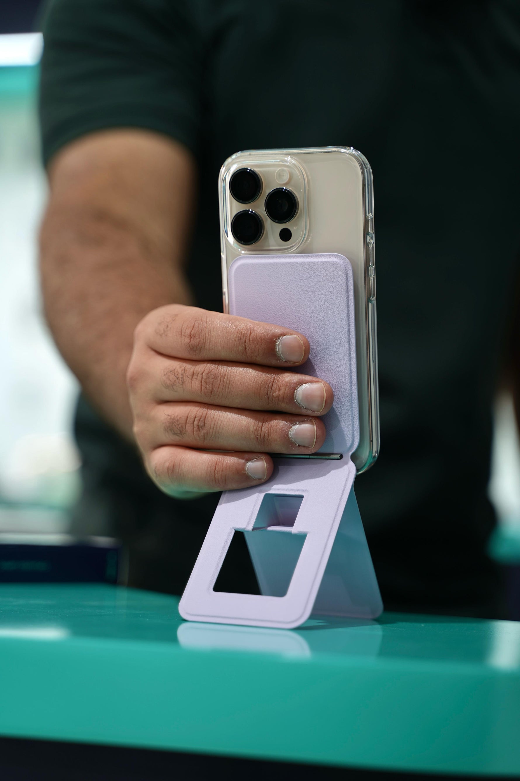 LZEL Magsafe PU Leather Card Holder And Tripod Stand Aegis Clio | Light Purple