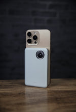 Novus MagPower  بطارية شحن متنقلة محمولة من ليزل PD بسعة 10,000 مللي أمبير بقوة 20 واط متوافق مع  MagSafe مع كيبل USB-C  | أخضر فاتح