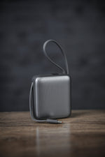 Neurode Sync  بطارية شحن متنقلة محمولة من ليزل PD بسعة 10,000 مللي أمبير بقوة 22.5 واط مع كيبل مدمج | أسود