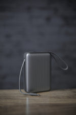 Neurode Sync  بطارية شحن متنقلة محمولة من ليزل PD بسعة 10,000 مللي أمبير بقوة 22.5 واط مع كيبل مدمج | أسود