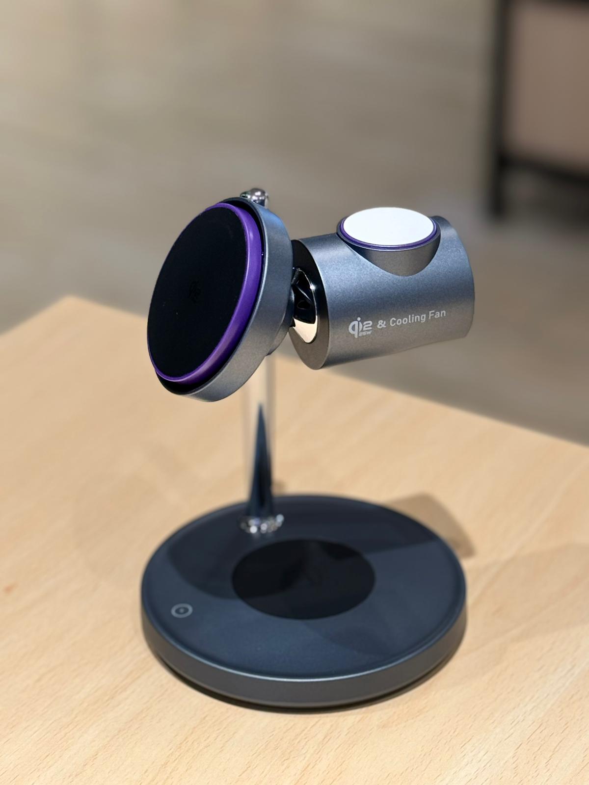 شاحن لاسلكي مكتبي من LZEL FlexDock Series 3-in-1 مغناطيسي | أسود