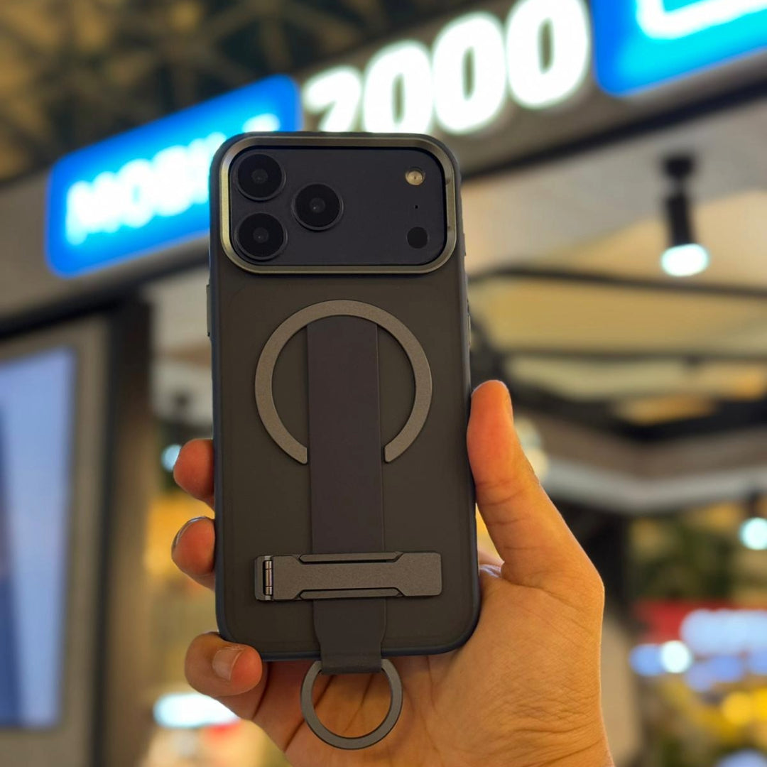 كفر حماية MagMatte Grip من LZEL لجهاز iPhone 17 Pro Max | أسود