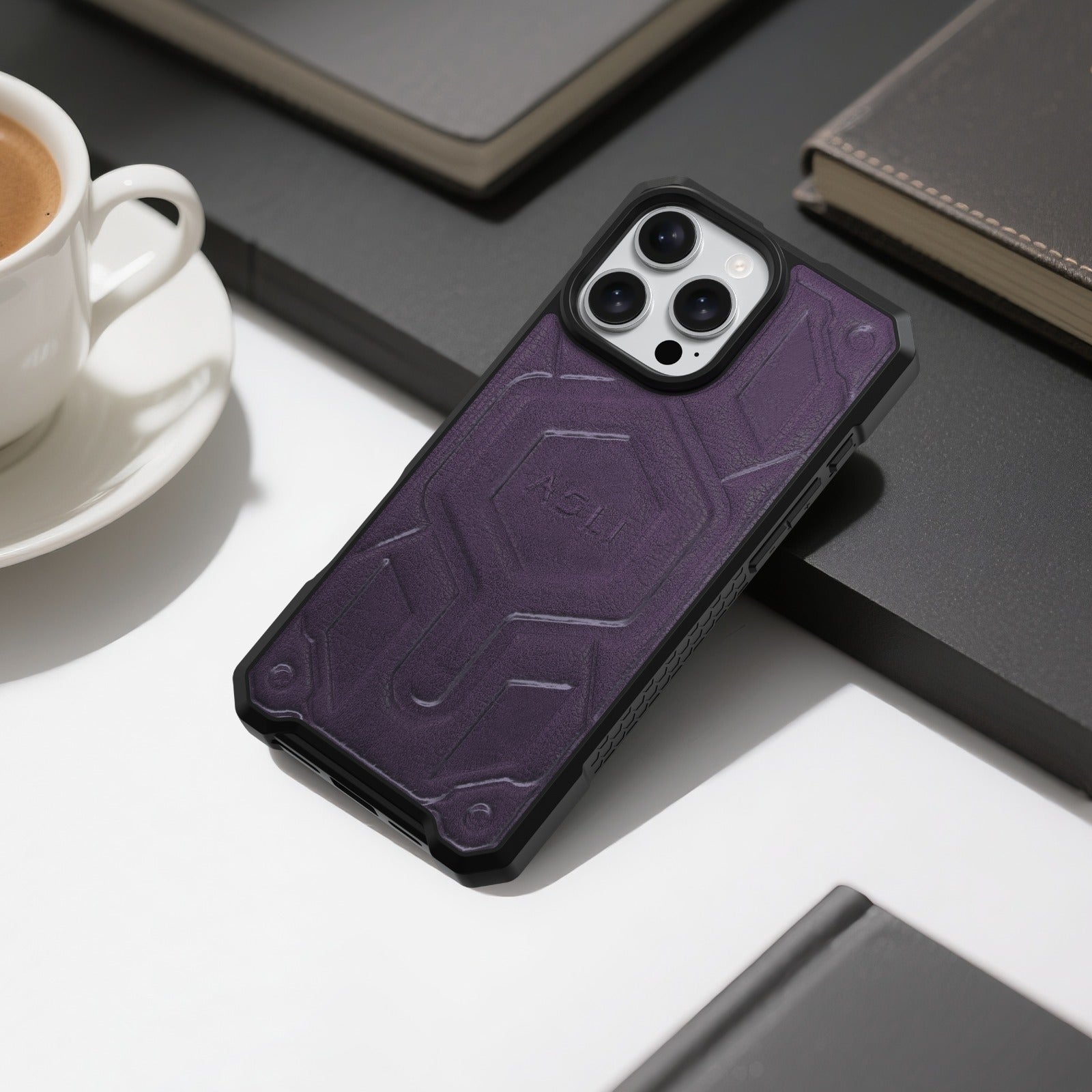 كڤر حماية ASLI Leather Hybrid من الجلد الفاخر لهاتف iPhone 16 Pro ، مزوّد بحماية من السقوط وتبديد للحرارة.